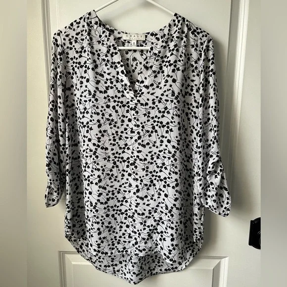 Chaus Tops Chaus New York 34 Sleeve Blouse Medium Poshmark